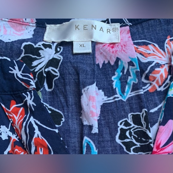 KENAR Navy Floral Print Sleeveless V neck Rayon blue & pink Blouse, Size XL - Picture 5 of 8